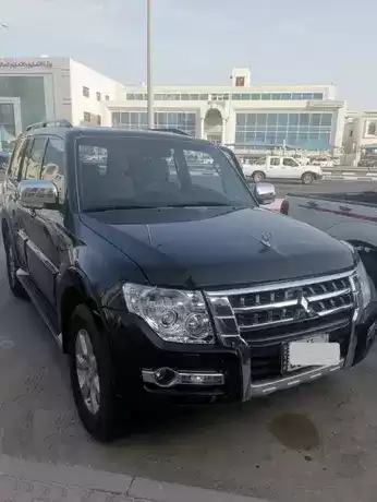 Использовал Mitsubishi Pajero Продается в Доха #7375 - 1  image 